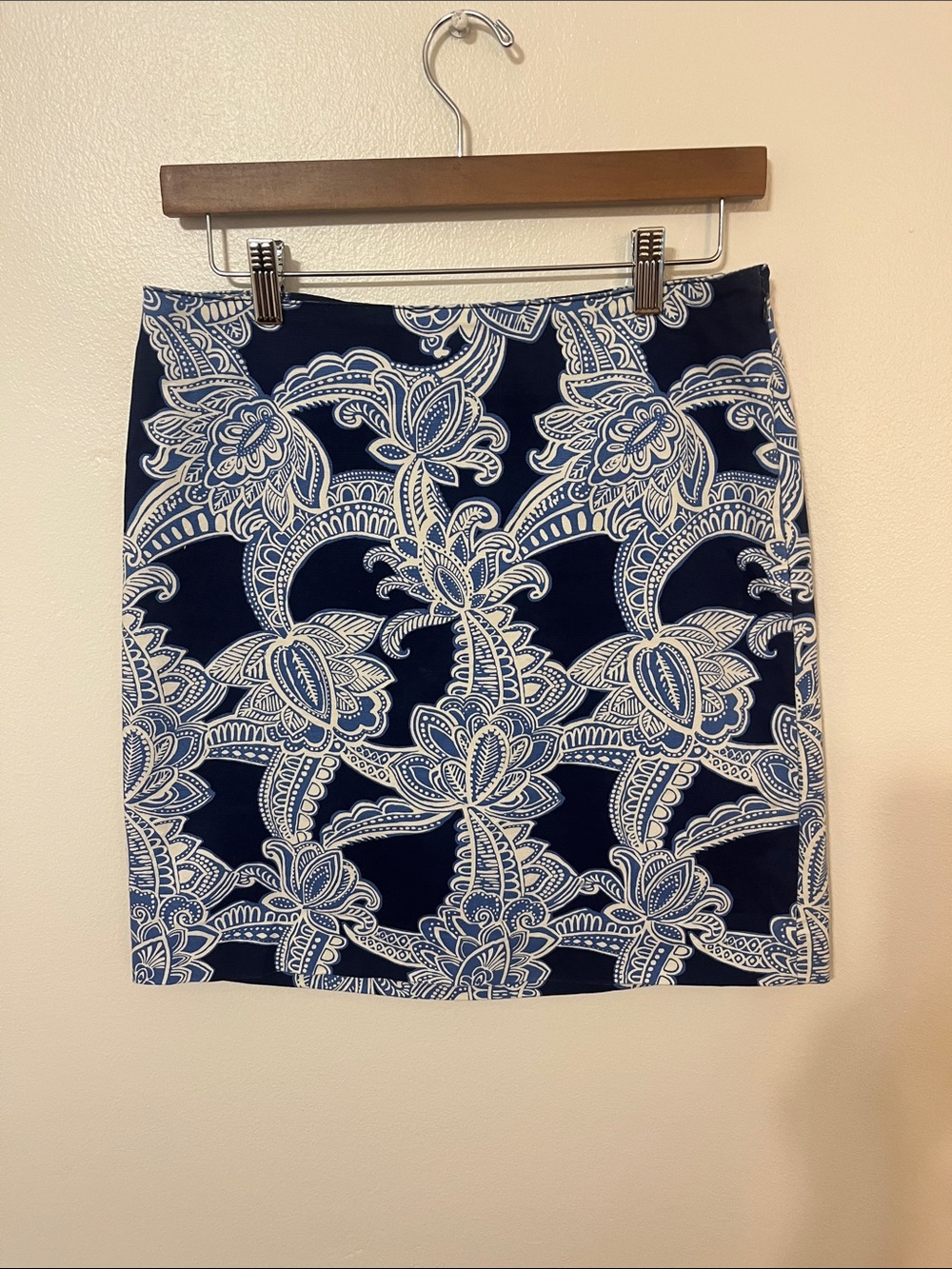 Talbots Navy and White Blue Floral Pencil Skirt